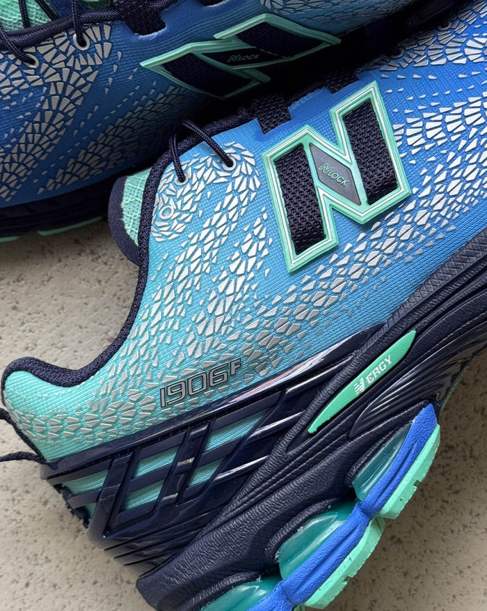 New Balance 1906F onfeet