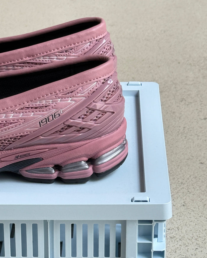 New Balance 1906L onfeet