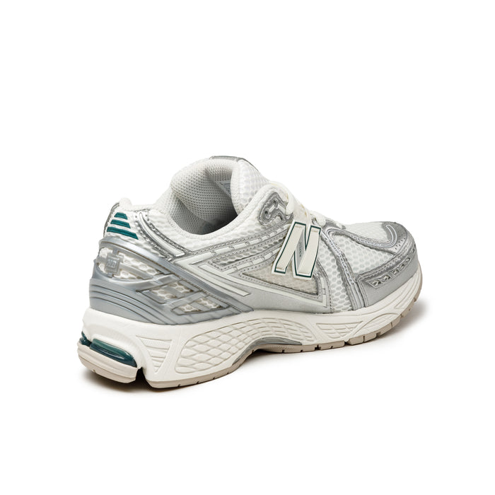 New Balance M1906REE