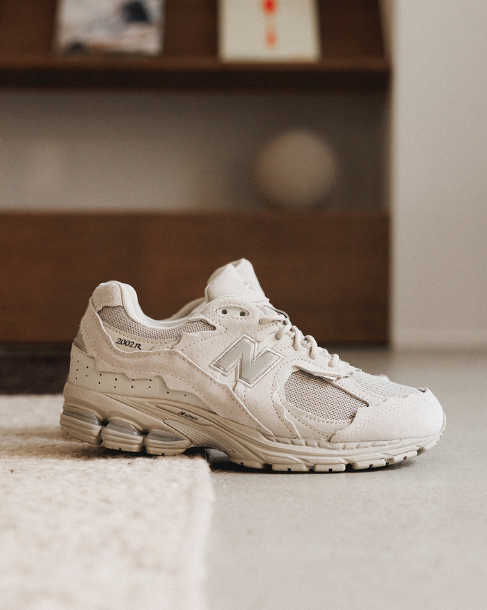 New Balance 2002DX *Protection Pack GORE-Tex* onfeet