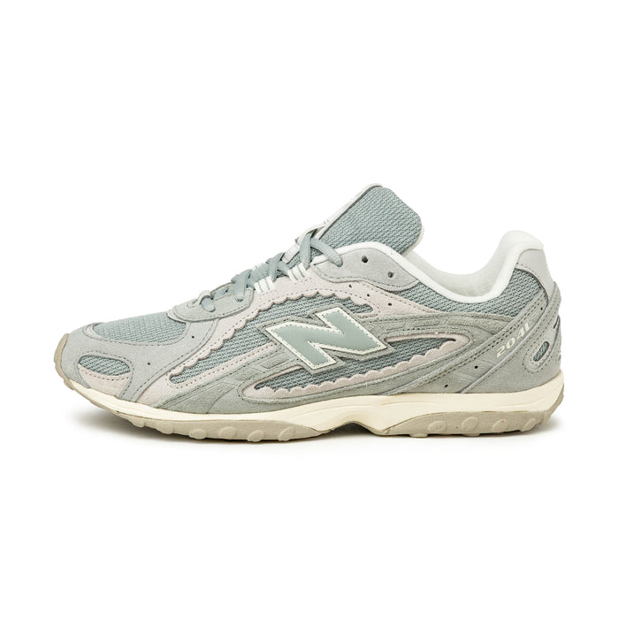 New Balance 204L