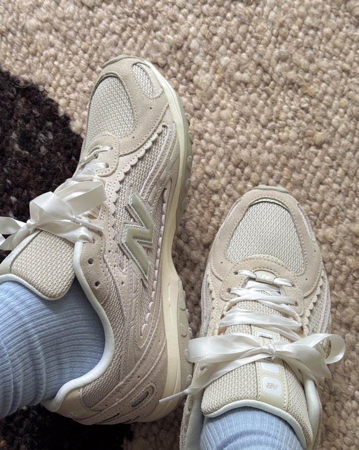 New Balance 204L onfeet