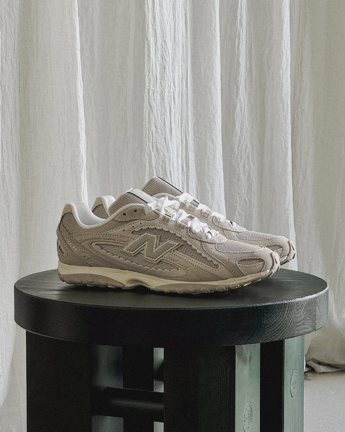 New Balance 204L onfeet
