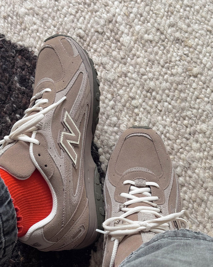 New Balance U204LV1 onfeet