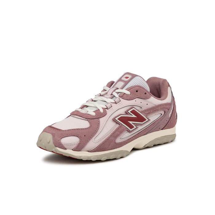 New Balance 204L