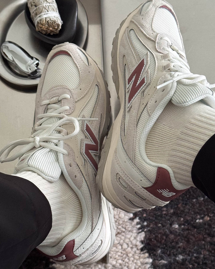New Balance 204L onfeet