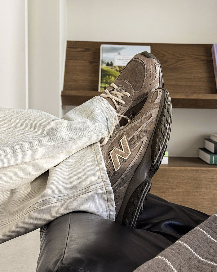New Balance U204LV1 onfeet