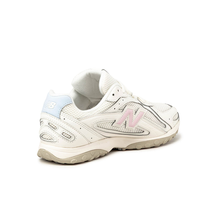 New Balance 204L