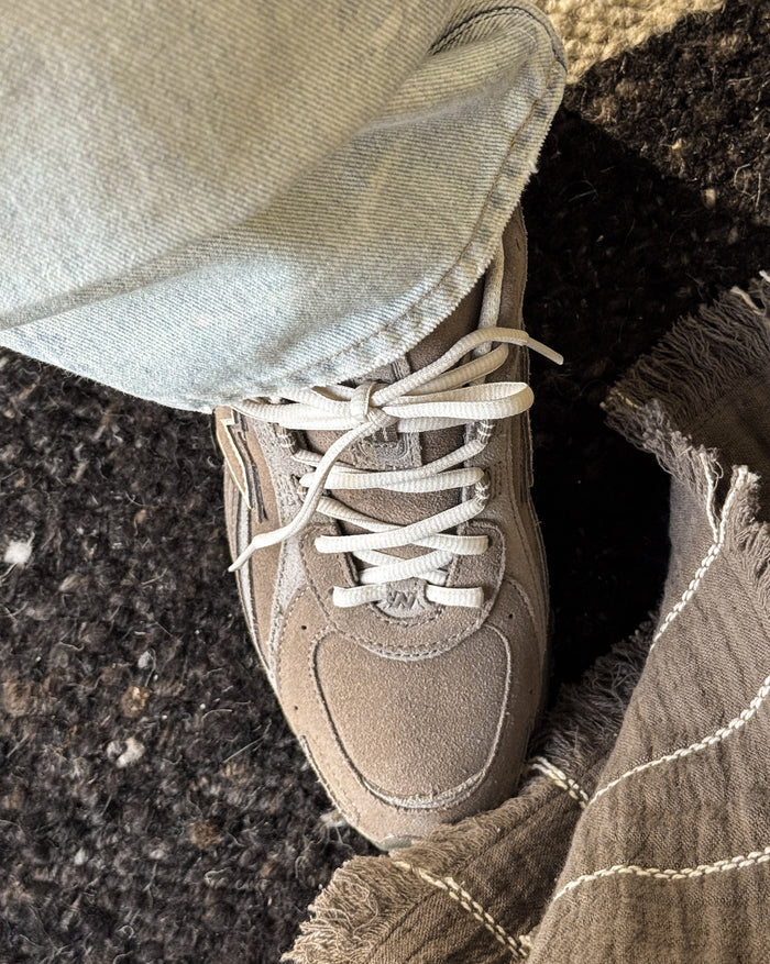 New Balance U204LV1 onfeet