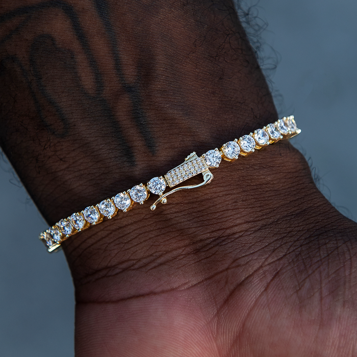3 Prong Tennis Bracelet in Yellow Gold