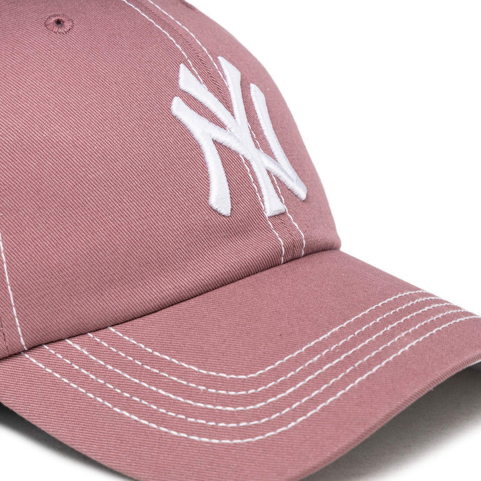 47 MLB New York Yankees Contrast Stitch *Clean Up* Cap