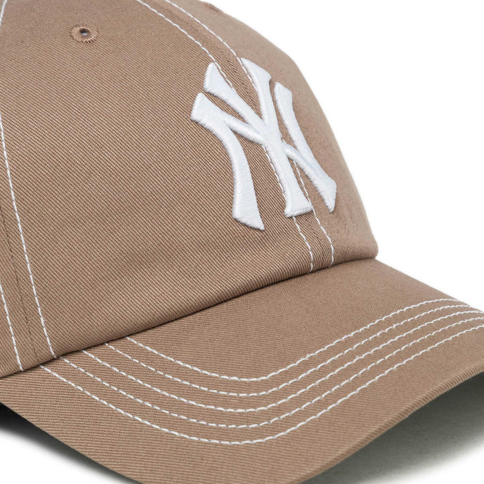 47 MLB New York Yankees Contrast Stitch *Clean Up* Cap