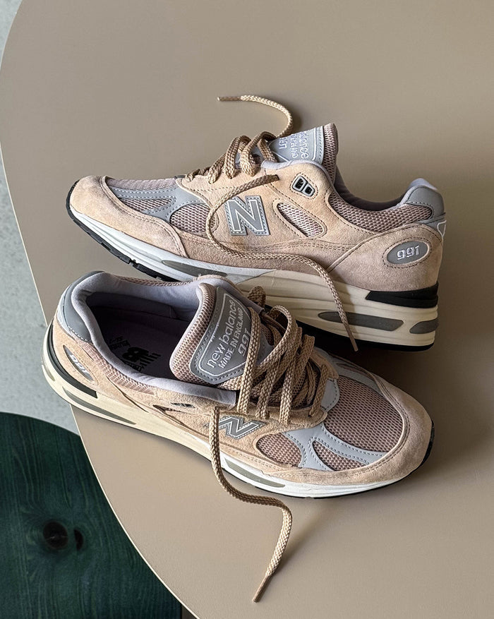 New Balance U991BE2 *Made in England* onfeet
