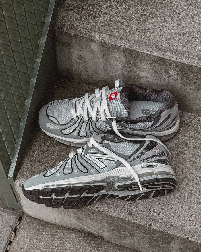 New Balance 1890 Abzorb *Grey Days* onfeet