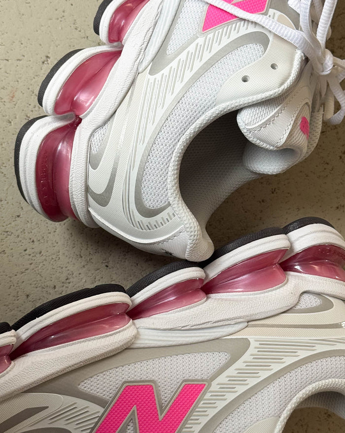New Balance ABZORB 2000 onfeet