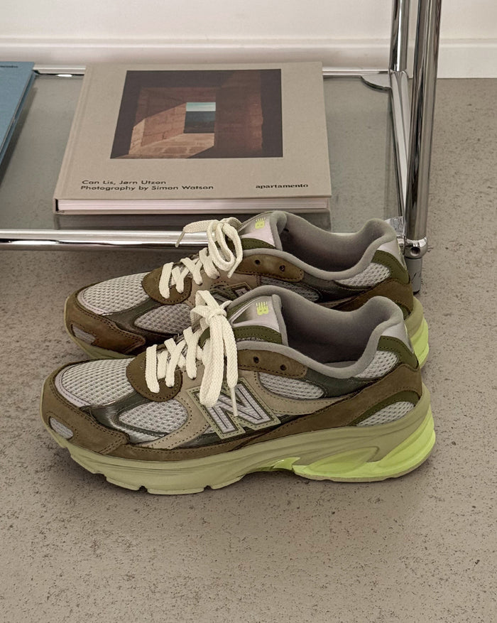New Balance ABZORB 2010 onfeet