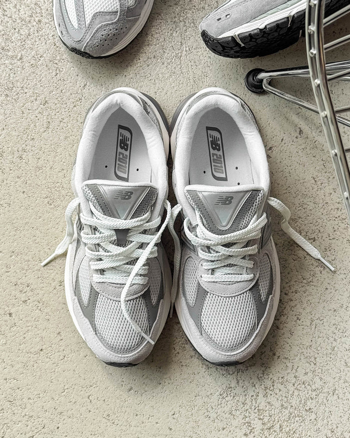 New Balance ABZORB 2010 onfeet
