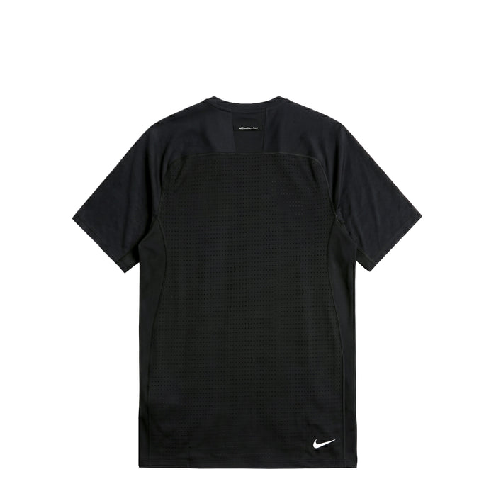 Nike	ACG *Solar Chase* Dri-FIT ADV Trail Running Top