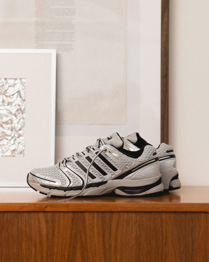 Adidas Adistar Control 5 onfeet