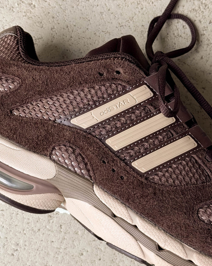 Adidas Adistar Moulded onfeet