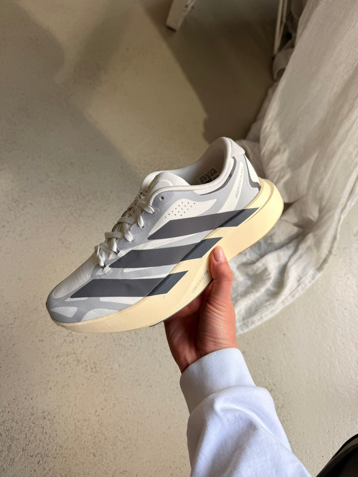 Adidas Adizero Evo SL EXO onfeet