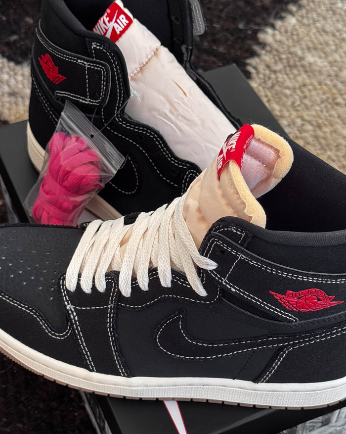Nike Air Jordan 1 High OG *Flight Club* onfeet