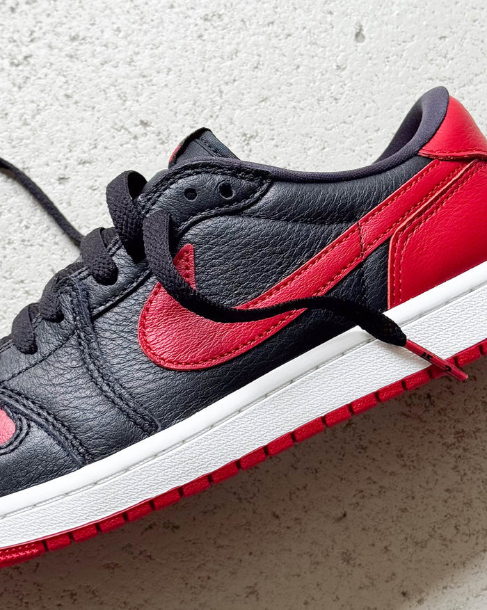 Nike Air Jordan 1 Retro Low OG *Banned* onfeet