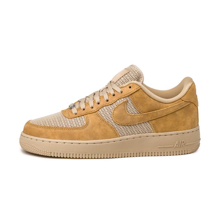 Nike Air Force 1 '07 LV8