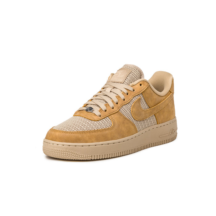 Nike Air Force 1 '07 LV8