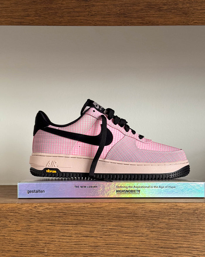 Nike Air Force 1 '07 LX *Vibram* onfeet
