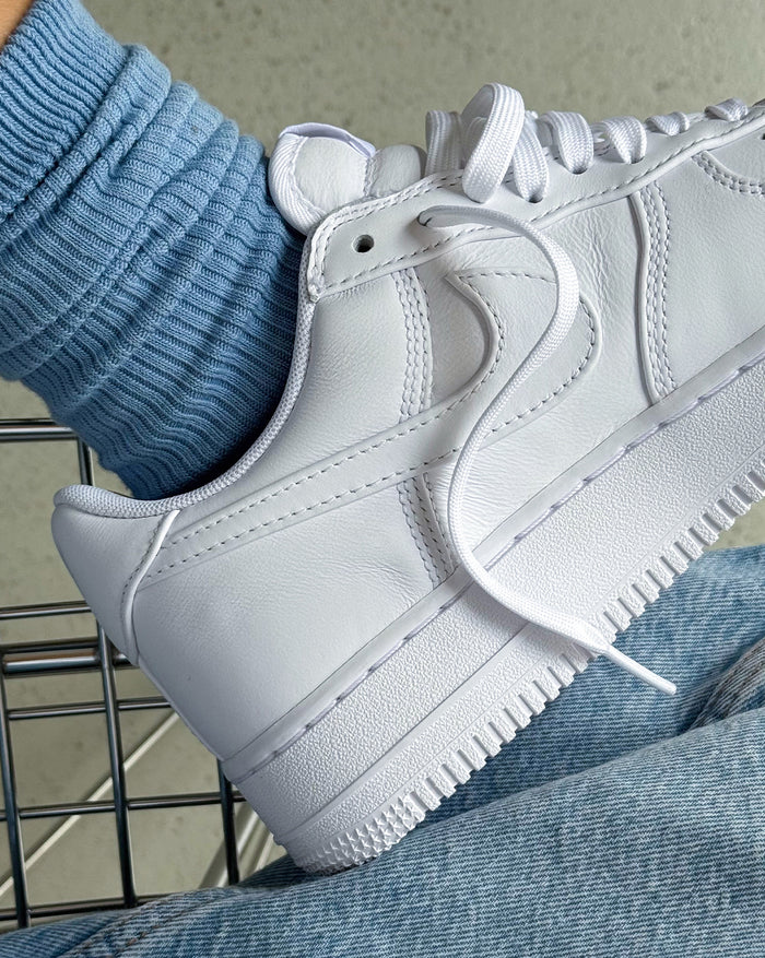 Nike Air Force 1 Low Retro Premium onfeet