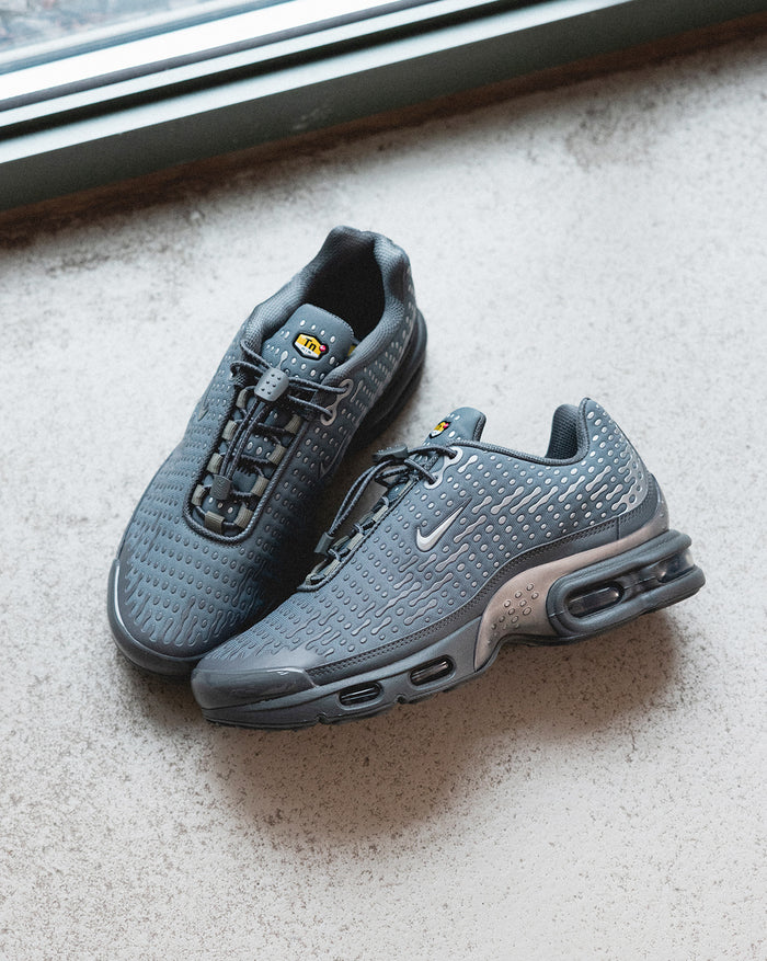 Nike Air Max Plus VII onfeet