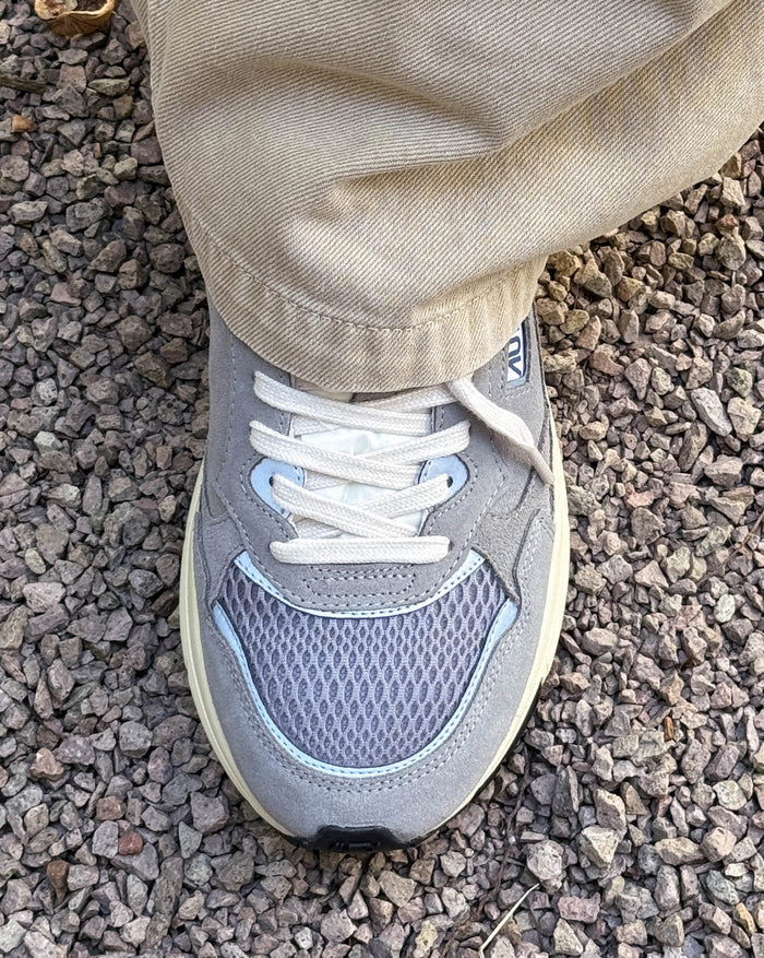 Autry Hyperway *Suede / Mesh* onfeet