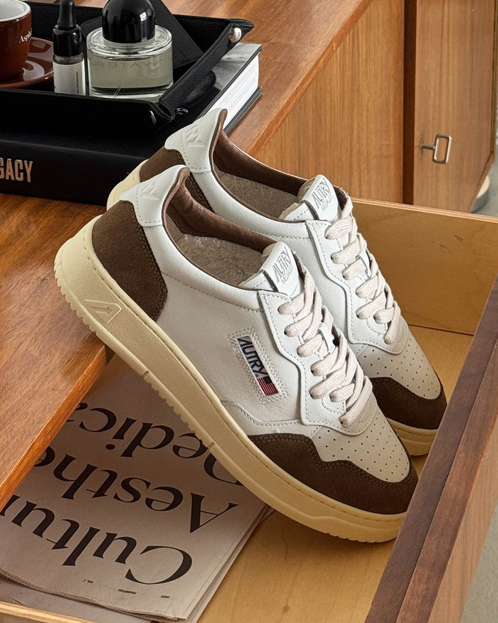 Autry Medalist *Soft Leather / Suede* onfeet