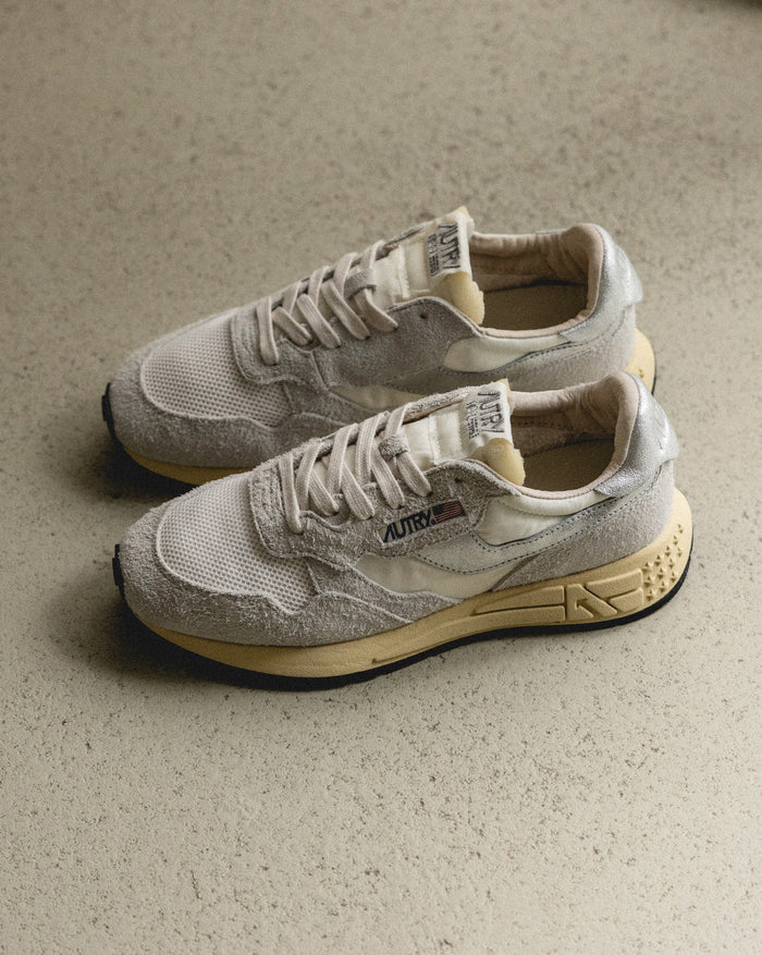 Autry Reelwind Low W onfeet