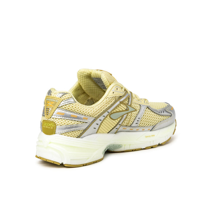 Brooks Adrenaline GTS 10