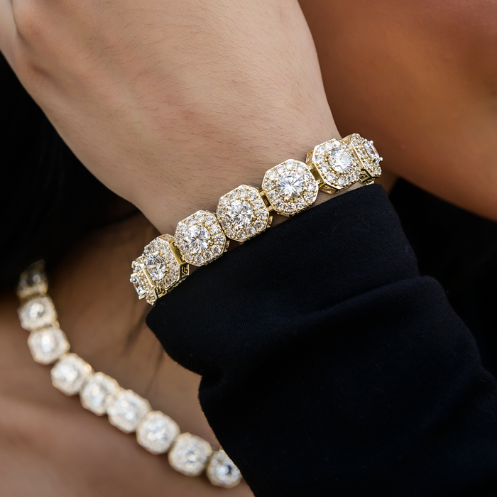 Clustered Tennis Bracelet in Yellow Gold- 12mm