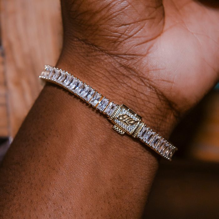 Diamond Baguette Tennis Bracelet in Yellow Gold- 6mm
