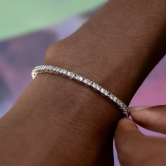 Round Cut Tennis Bracelet in White Gold- 2mm