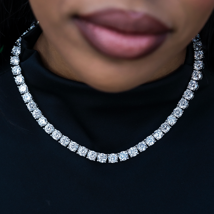 Diamond Tennis Necklace in White Gold- 7mm