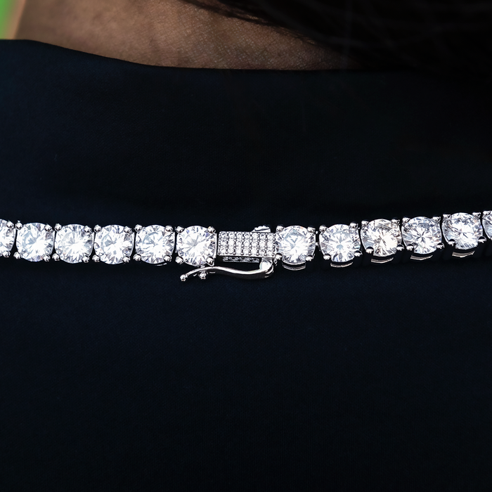 Diamond Tennis Necklace in White Gold- 7mm