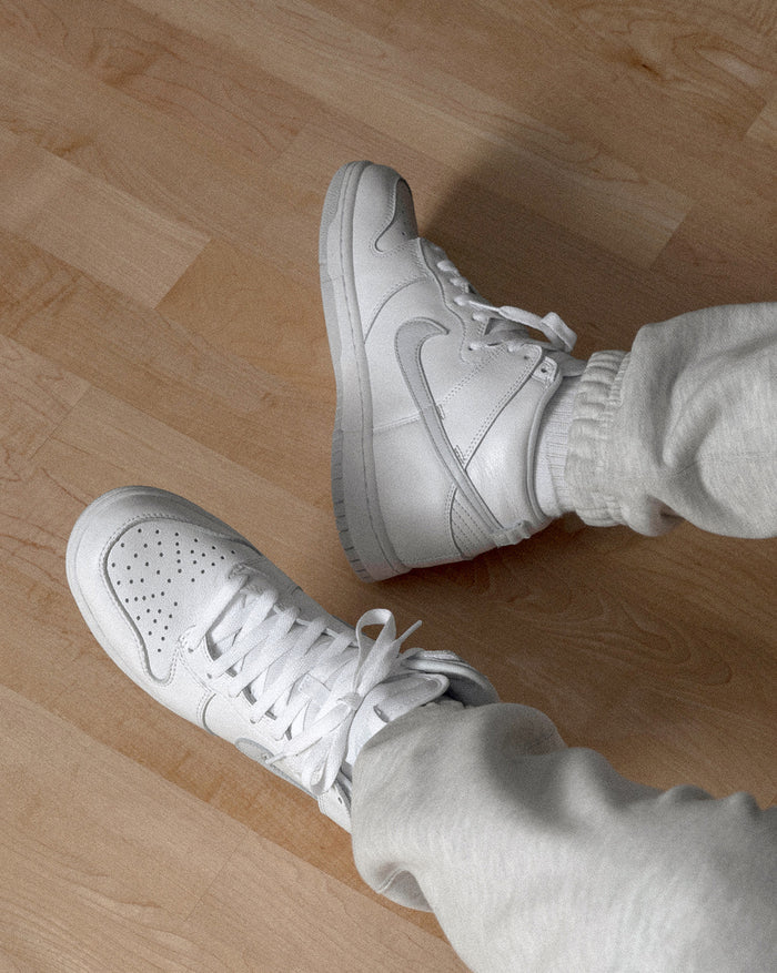 Nike Dunk Hi SP *Pure Platinum* onfeet