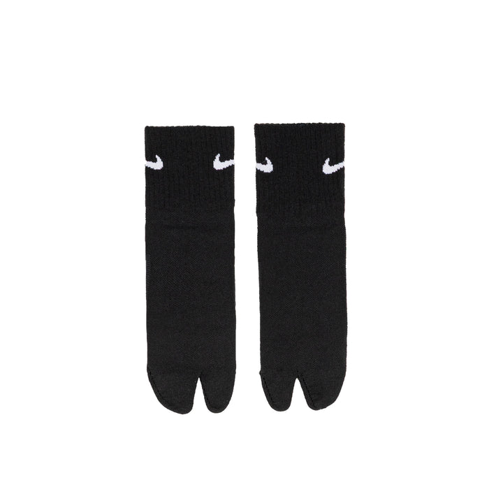 Nike	Everyday Plus Lightweight Ankle Split-Toe Socks