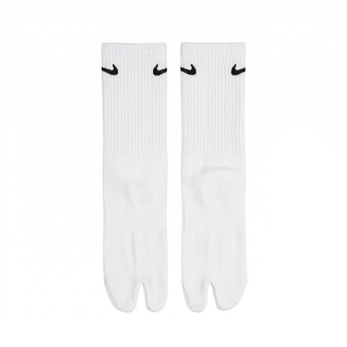 Nike Everyday Plus Tabi Socks (White / Black)