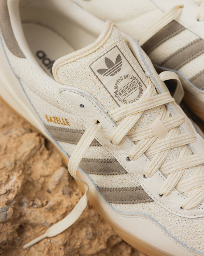 Adidas Gazelle Sala onfeet