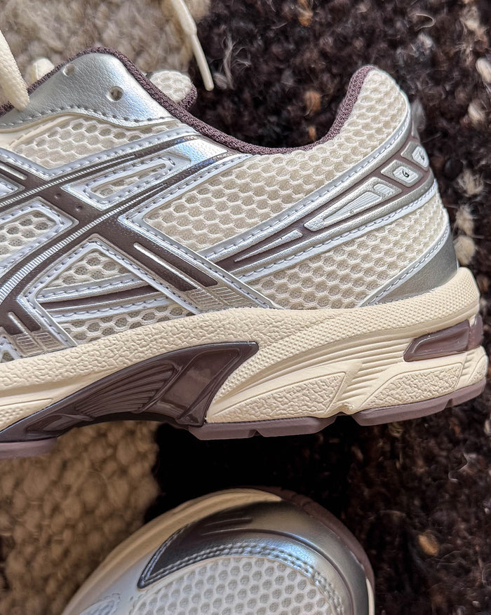 Asics GEL-1130 onfeet