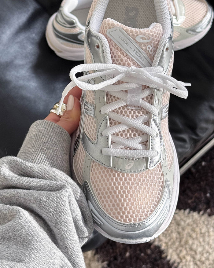 Asics GEL-1130 onfeet
