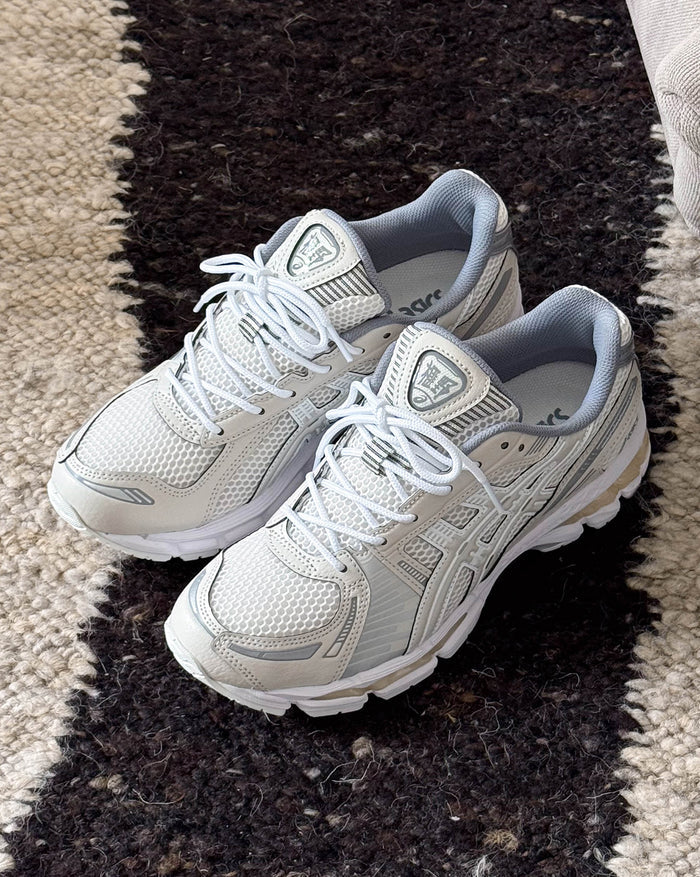 Asics GEL-Kayano 12.1 onfeet