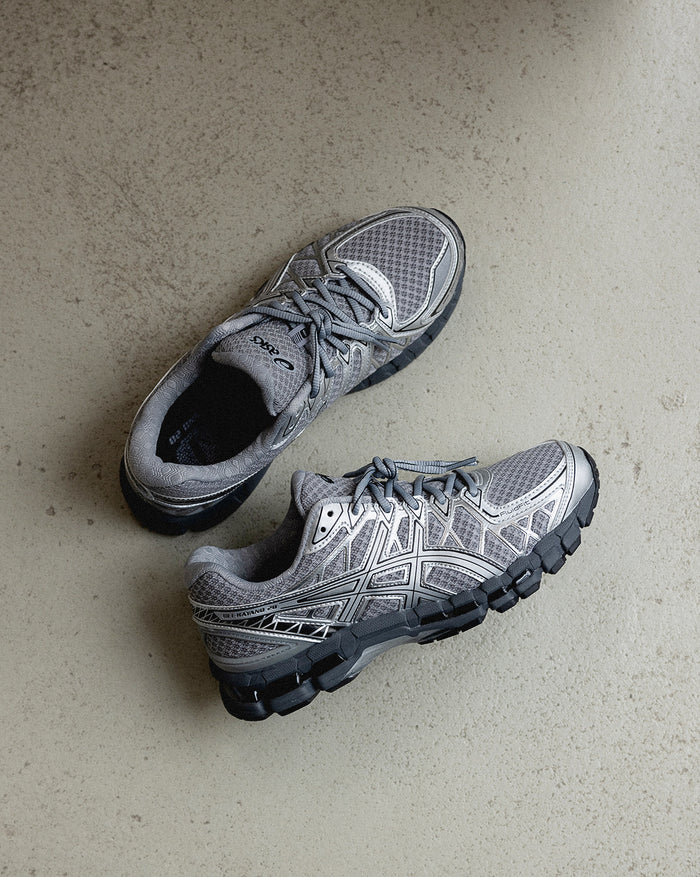 Asics GEL-Kayano 20 onfeet