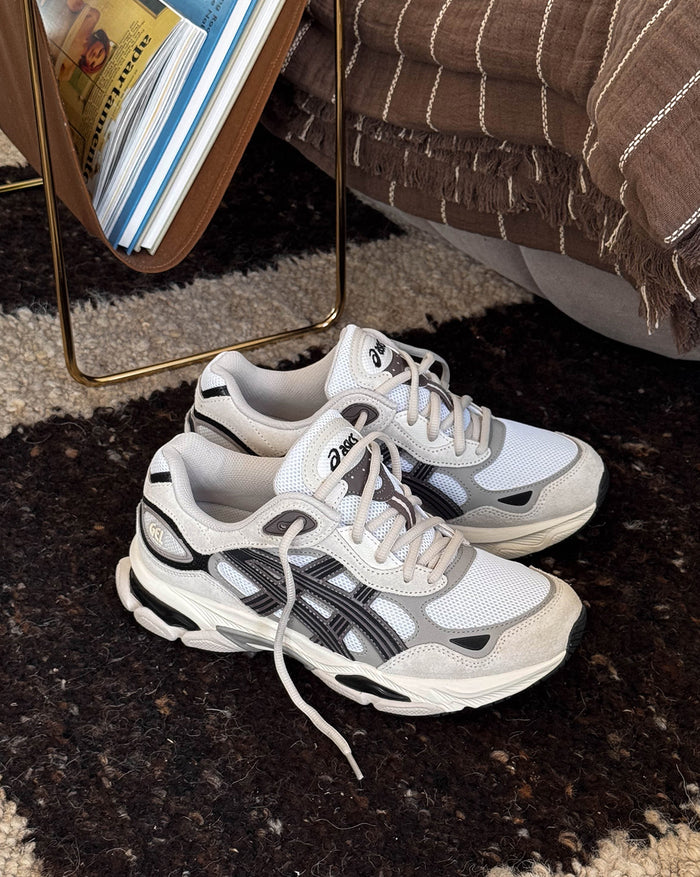 Asics GEL-NYC 2.0 onfeet